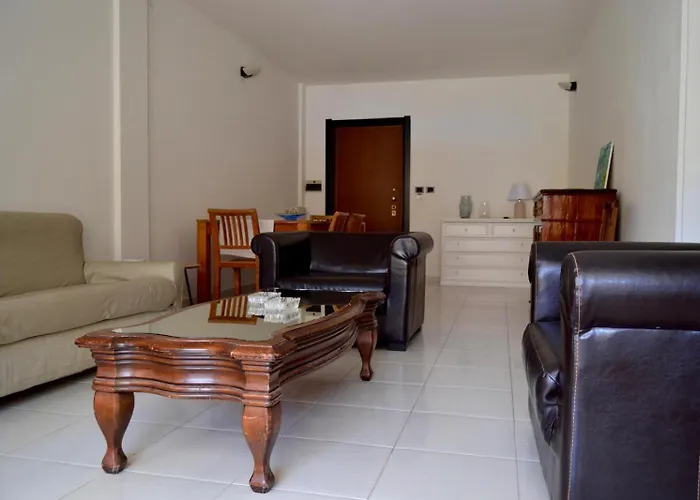 Savoia 13 Apartment *